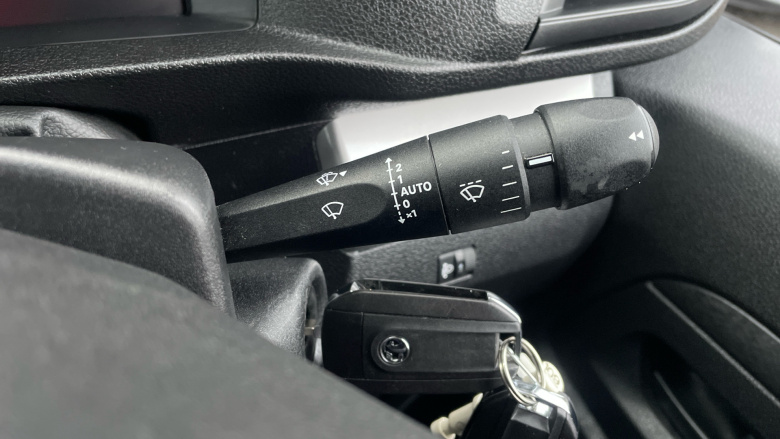 Vauxhall Vivaro L2 Diesel 1.5 Turbo D 120 Prime H1 Van